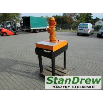 Magazynek, Podajnik do strugarki ZWIO CL-15